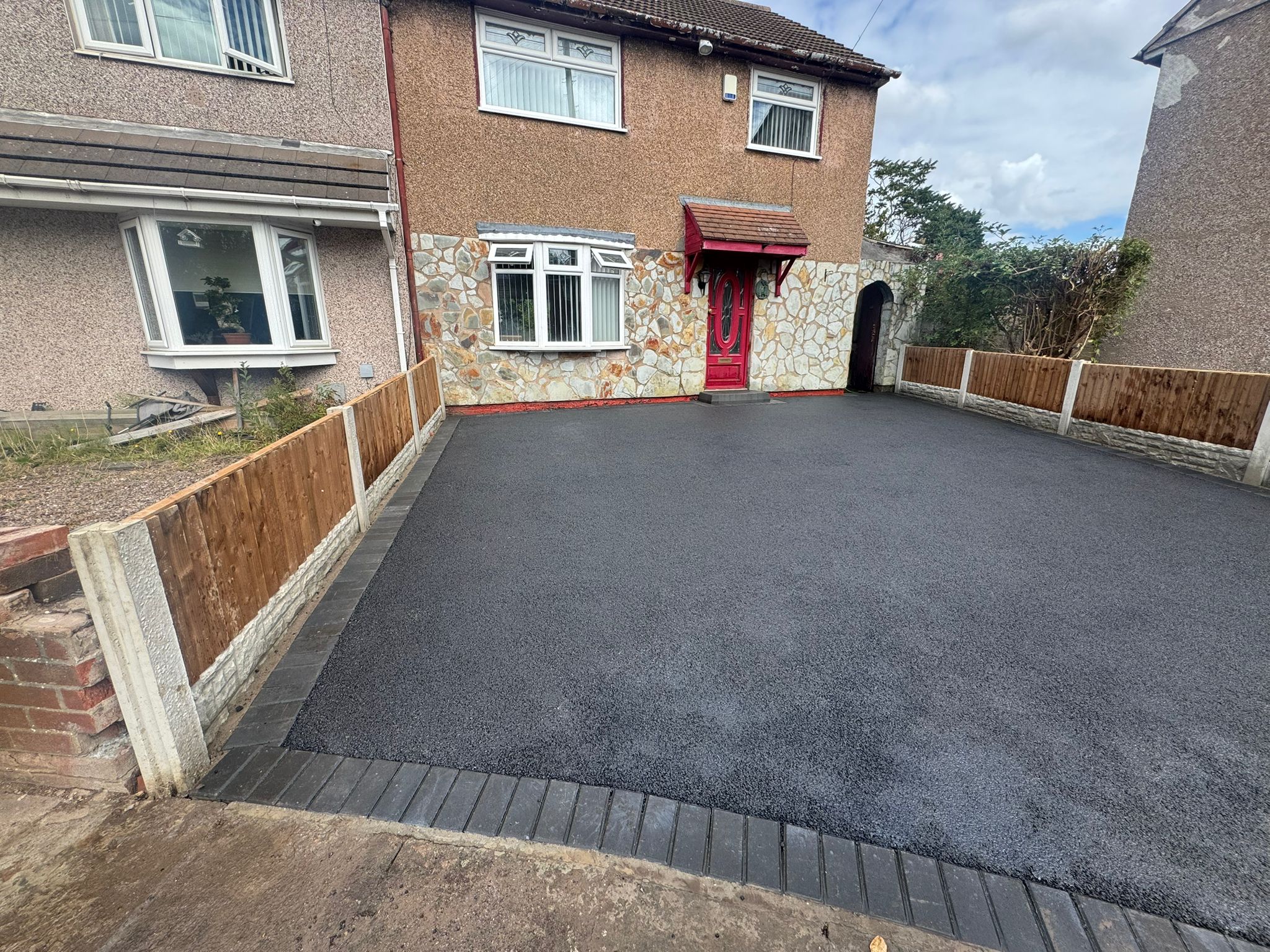 tarmac-drive-ilkeston tarmac driveway completed in Ilkeston